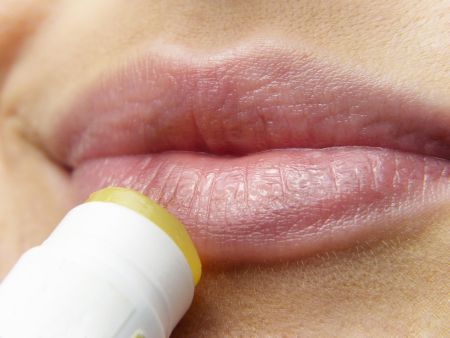 Lippenpflege selber herstellen mit natürlichen Bio Fetten und Ölen