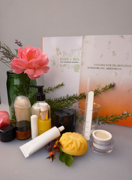 Basislehrgang Naturkosmetik herstellen Live Online